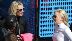 Maria Riesch (links) glaubt, dass Lindsey Vonn in dieser Saison noch ein großer Coup gelingen ...