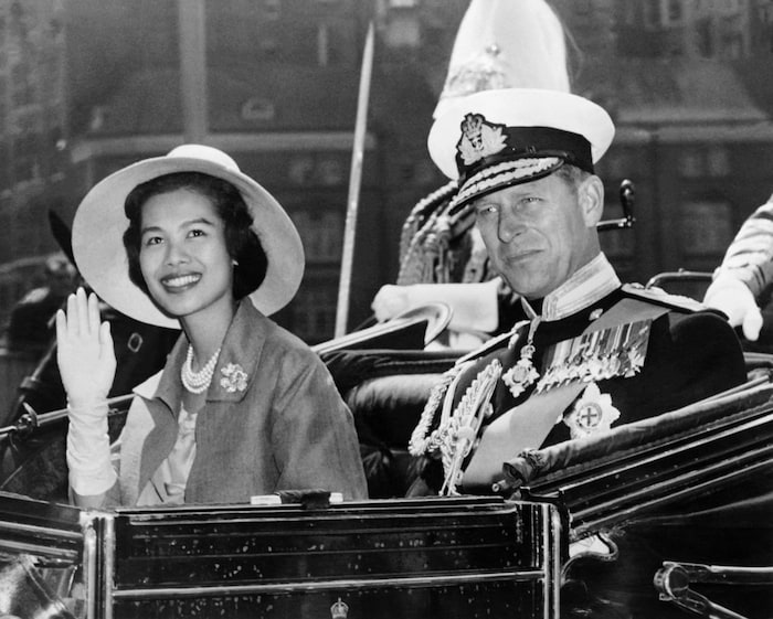 Sirikit mit Philip, Duke of Edinburgh 1960 in London