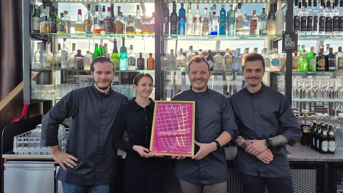 Das prämierte Dietrich-Team (v. li.): Alexander Lehnert, Marie Oberreither, „Mastermind“ Michi ...