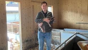 Mit 27 Jahren führt Michael Skuk einen 8 Hektar großen Schweinebetrieb im geschlossenen System. 