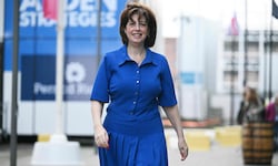 Lucy Powell gilt als Repräsentantin des „Nordens“ in der Labour-Partei, also des ...