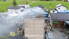 Das brennende Silo in Ludesch.