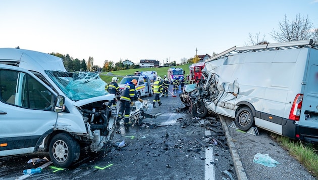 Heftige Bilder vom Einsatz auf der Weizer Straße