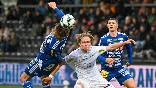 Hartberg fiel zuletzt zweimal um, verspielte in der Nachspielzeit je eine komfortable Führung. ...