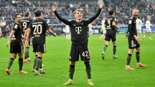 Der FC Bayern kommt aus dem Jubeln gar nicht mehr heraus.