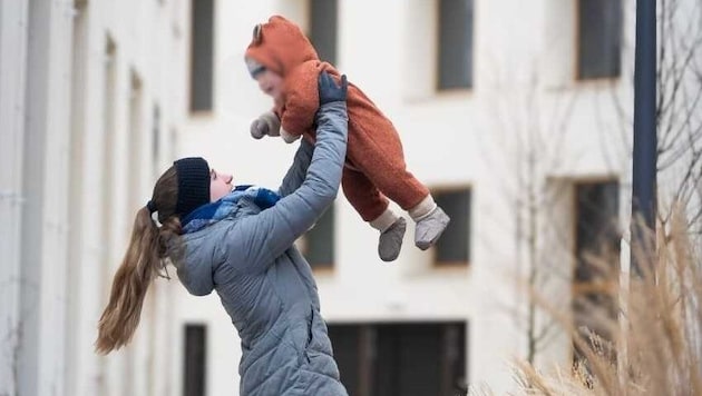 Natascha (Bild) hat durch künstliche Befruchtung ein Kind bekommen. Die „Krone“ hat mit ihr und ...