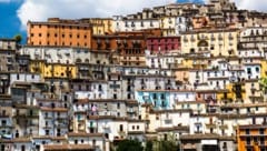 Die Gegend um Avellino in der süditalienischen Bergregion Irpinia war bereits vor 45 Jahren von ...