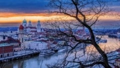 Selbst als sie in den Inn stürzten, kühlten sich die erhitzten Gemüter der zwei Männer nicht ...