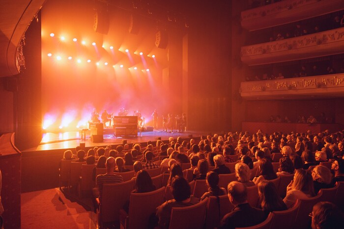 Das Landestheater war bis auf den letzten Platz ausverkauft.