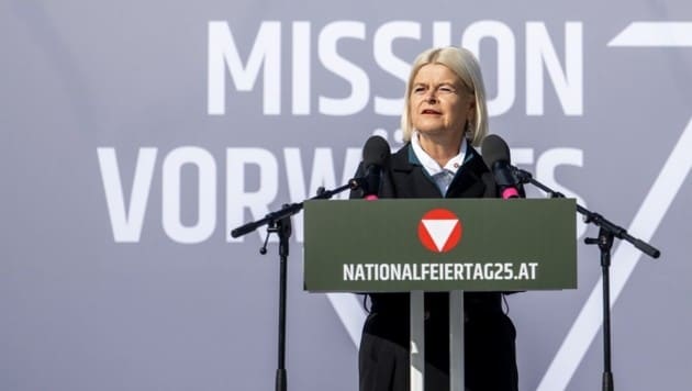 Verteidigungsministerin Klaudia Tanner (ÖVP) will das Bundesheer „zur modernsten, besten und ...
