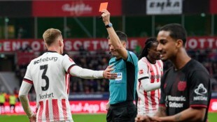 Rote Karte für Philipp Lienhart