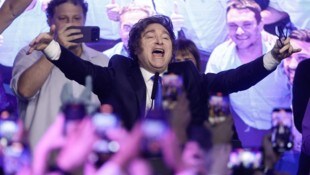 Javier Milei jubelte über den Sieg seiner Partei bei den Zwischenwahlen.