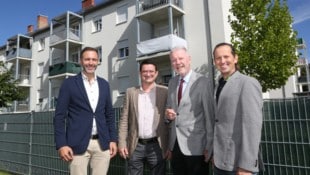 Ein Vorzeigeprojekt besuchte Bürgermeister Klaus Schneeberger in der Flugfeld-Siedlung. Auch die ...