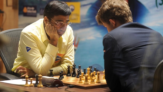 Mit Magnus Carlsen lieferte sich Viswanathan Anand einige große Duelle.