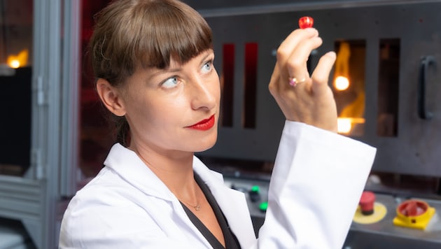 Mitgründerin Daniela Reiter: „Wir fertigen heuer gut 1000 Saphire und Rubine.“