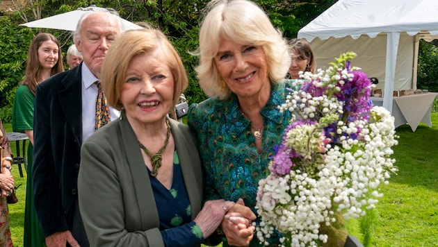 „Fawlty Towers“-Star Prunella Scales war im letzten Jahr zu Gast bei einer Gartenparty von ...