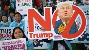 Donald Trump war in Südkorea nicht allen Bürgern willkommener Gast.