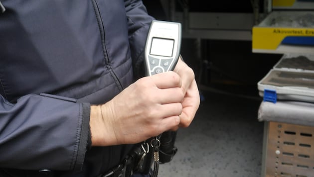 Die Radlerin wurde zum Alkotest gebeten