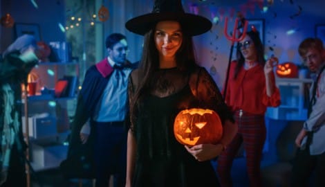 Die „Nacht des Schreckens“ heißt nicht nur wegen gruseliger Kostüme so.