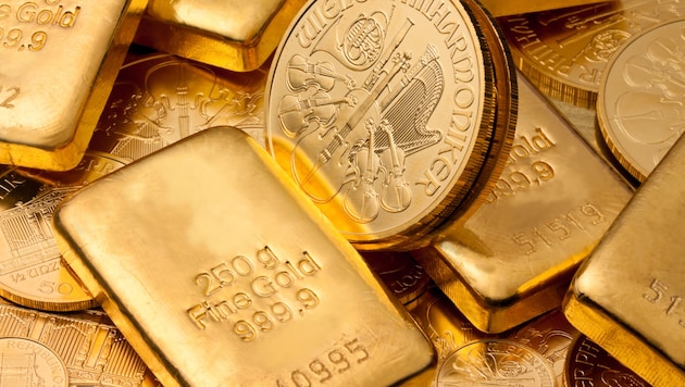 Mit einem vorgetäuschten Goldankauf betrogen die Schwindler eine 82-Jährige (Symbolbild).