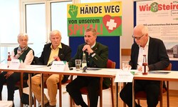 Wollen für das Spital in Aussee kämpfen: Christl Bahar, Detlef Mager, Bürgermeister Gerald ...