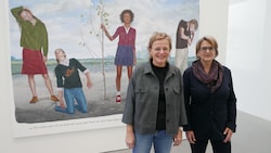 „Wir bieten eine starke Themenausstellung“, sagt Lentos-Chefin Hemma Schmutz (re.), im Bild mit ...