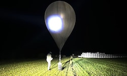 Schmuggler-Ballons kommen dem Flugverkehr in die Quere.