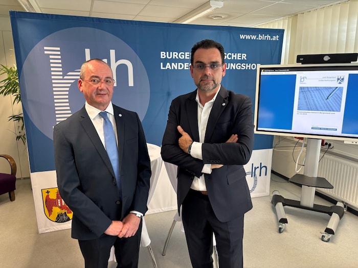 Landesrechnungshof-Direktor René Wenk (re.) und Prüfer Paul Artner präsentieren den Bericht zu ...