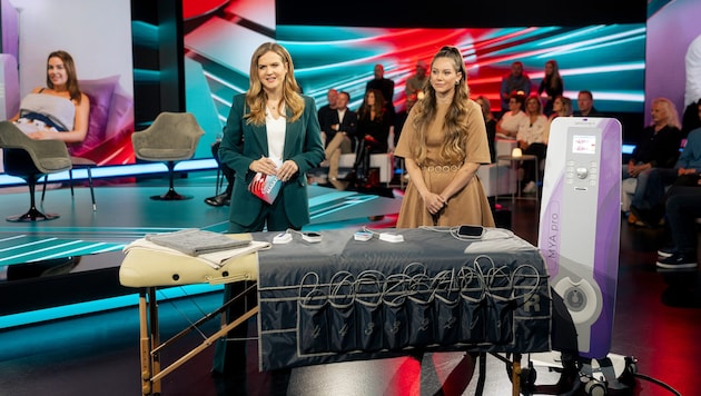 Moderatorin Claudia Maxones und Vanessa Koch im „Servus TV Magazin“.