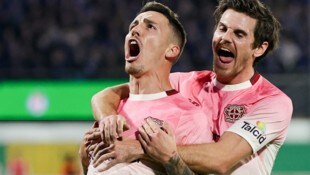 Bayer Leverkusen gewinnt.