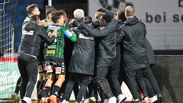 SV Ried celebrates reaching the quarter-finals of the ÖFB Cup.