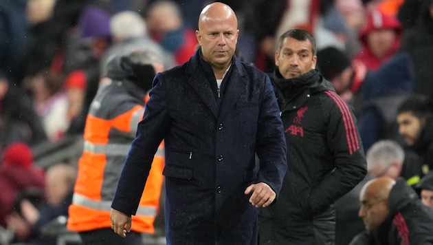 Arne Slot steckt mit seinen „Reds“ tief in der Krise.