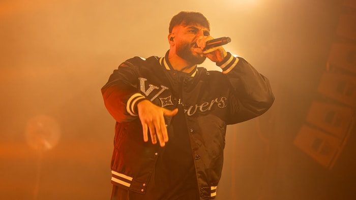 „Wien, zeigt mir, wie krass ihr seid!“ – nach jedem Song zeigte sich Samra dankbar und suchte ...