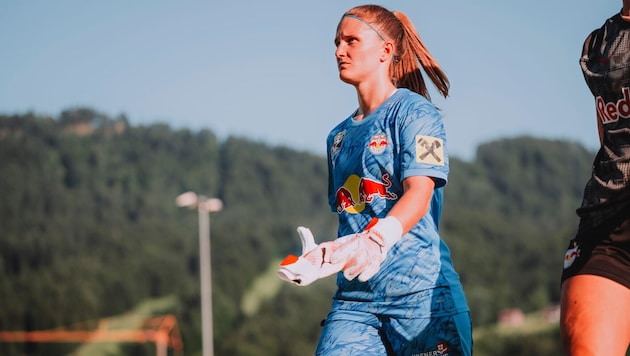 Torfrau Michaela Fischer ist im Alltag Volksschullehrerin.