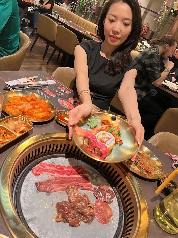Sophia Lee bietet Grillerei wie in Korea im Sajado BBQ.