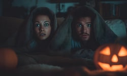 Angst haben macht keinen Spaß. Außer, wenn wir uns bewusst ein wenig fürchten wollen.