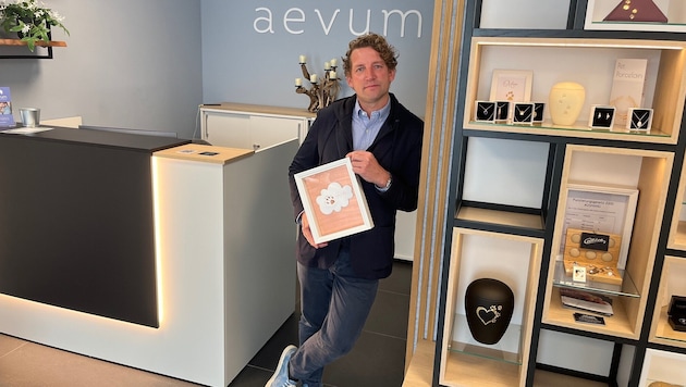 Egal ob Hase oder Pferd – Christian Schlager bietet Tieren einen würdevollen letzten Weg. Als ...