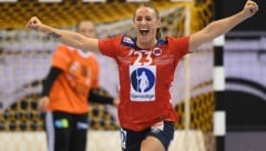 Eine Brustkrebsdiagnose warf Camilla Herrem zurück – nun steht die Handball-Legende wieder auf ...