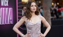 Wie gemunkelt wird, war es Ana de Armas, die die Beziehung mit Tom Cruise beendet hat.