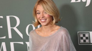 Hat sich Sydney Sweeney mit ihrem Naked-Dress etwa ein modisches Eigentor geschossen? Die ...