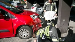 Die Reparatur des Kleinwagens dürfte nicht ganz billig werden.
