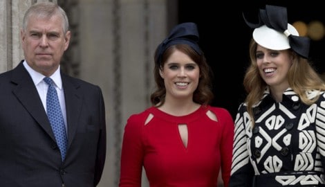 Ex-Prinz Andrew mit seinen Töchtern Eugenie und Beatrice