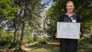 Verdiente Ehrung: Die Internistin Christina Bauernfeind wurde für ihren Garten in der Klinik ...