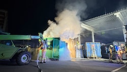 Rund 40 Florianijünger wurden zu dem Brand gerufen. Der Einsatz dauerte eine Stunde.