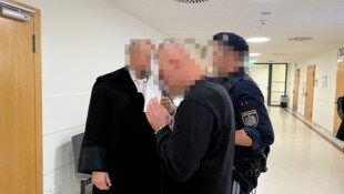 Der 39-Jährige bei seinem Mordprozess im Landl