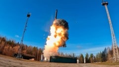 Putin propagiert immer wieder die Schlagkraft und vor allem auch die Reichweite seiner Raketen – ...