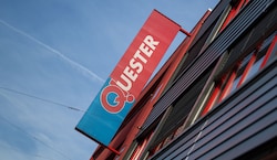 Der ehemals führende Baustoffprofi hielt sich mit konkreten Informationen noch bedeckt.