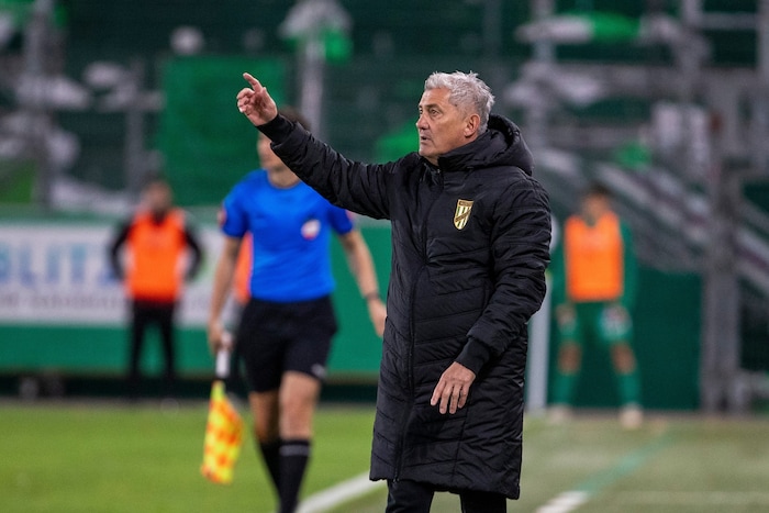 Lustenau-Trainer Markus Mader will viel Bewegung bei seiner Mannschaft sehen.