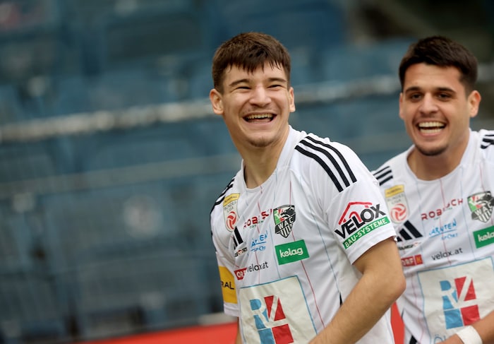 Matic (li.) und Zukic.