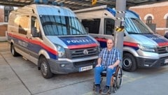 Der schwer erkrankte Fahrdienstleiter-Stellvertreter René Treber will trotz Rollstuhl ...